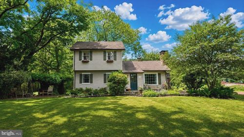 1490 River Rd, UPPER BLACK EDDY, PA, 18972-9718 | Card Image