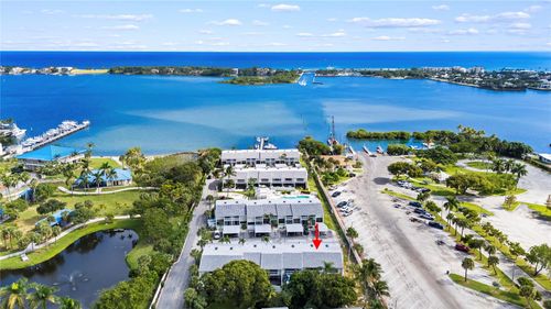 630 Ne 20th Ln, Boynton Beach, FL, 33435-2426 | Card Image