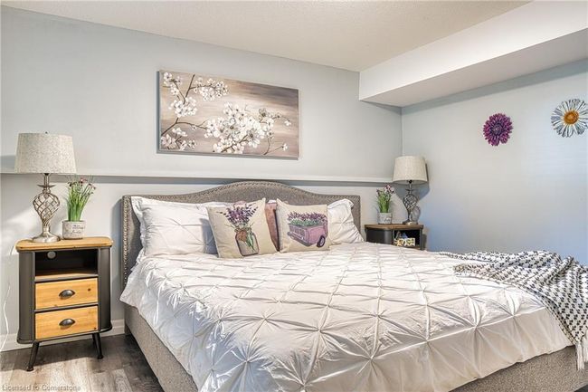 10007 Port Franks Rd, House other with 5 bedrooms, 2 bathrooms and 4 parking in Port Franks ON | Image 31