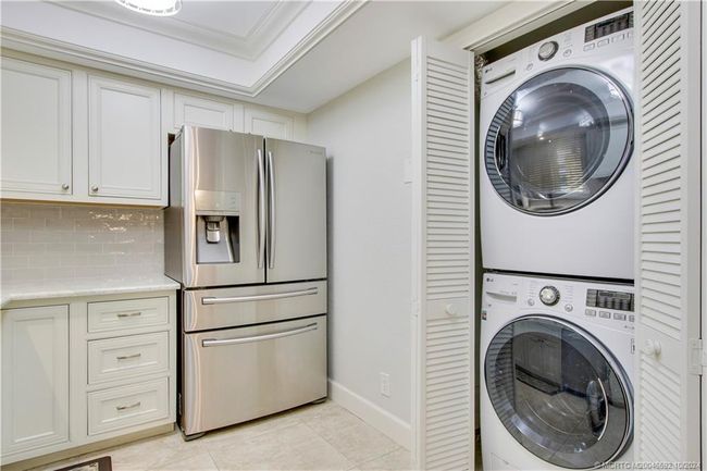 APT-103 - 3442 Ne Causeway Blvd, Condo with 2 bedrooms, 2 bathrooms and 1 parking in Jensen Beach FL | Image 9