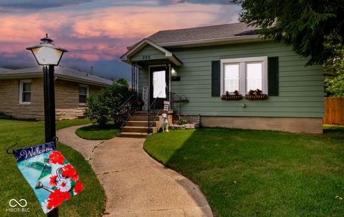 220 Lee Blvd, Seymour, IN, 47274-2047 | Card Image