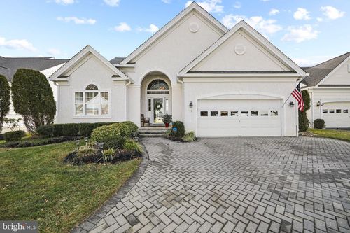 35 Huxley Cir, Evesham, NJ, 08053-8550 | Card Image