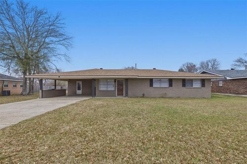 111 Lauren Ln, Sulphur, LA, 70663-5433 | Card Image