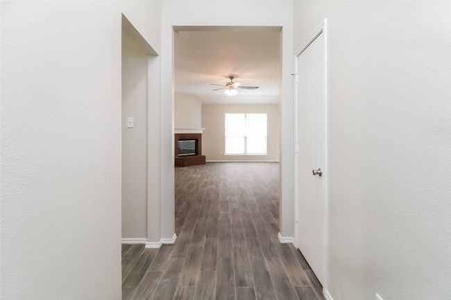 1024 Andrew St, House other with 3 bedrooms, 2 bathrooms and null parking in Burleson TX | Image 15