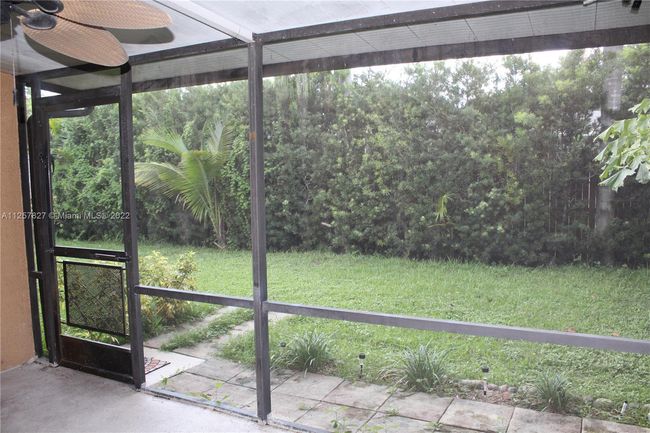 0 - 700 N Douglas Rd, House other with 4 bedrooms, 2 bathrooms and null parking in Pembroke Pines FL | Image 20
