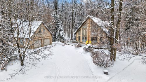 28 Big Tree Cir, Mulmur, ON, L9V3M3 | Card Image