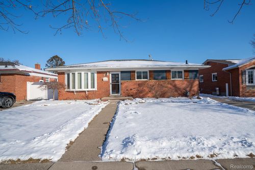 1773 Lakeview St, Trenton, MI, 48183-1726 | Card Image