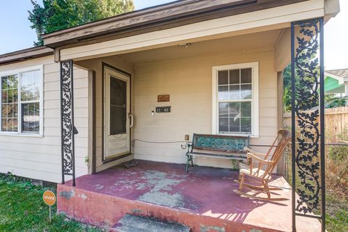 1143 Zoe St, Houston, TX, 77020-7448 | Card Image