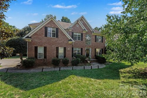 11526 Sir Francis Drake Dr, Charlotte, NC, 28277-5802 | Card Image
