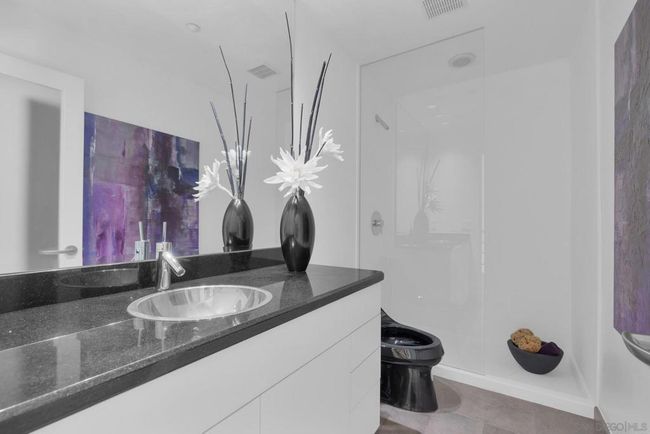 3142 Harbor Ridge Ln, Condo with 3 bedrooms, 2 bathrooms and 3 parking in San Diego CA | Image 14