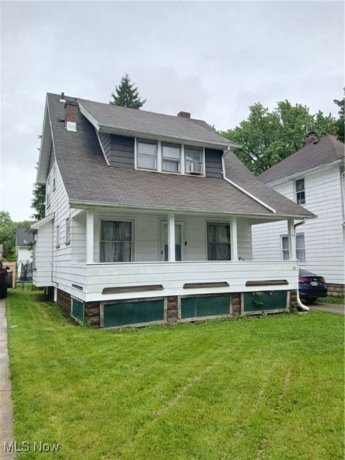 35 N Hazelwood Ave, Youngstown, OH, 44509-2302 | Card Image