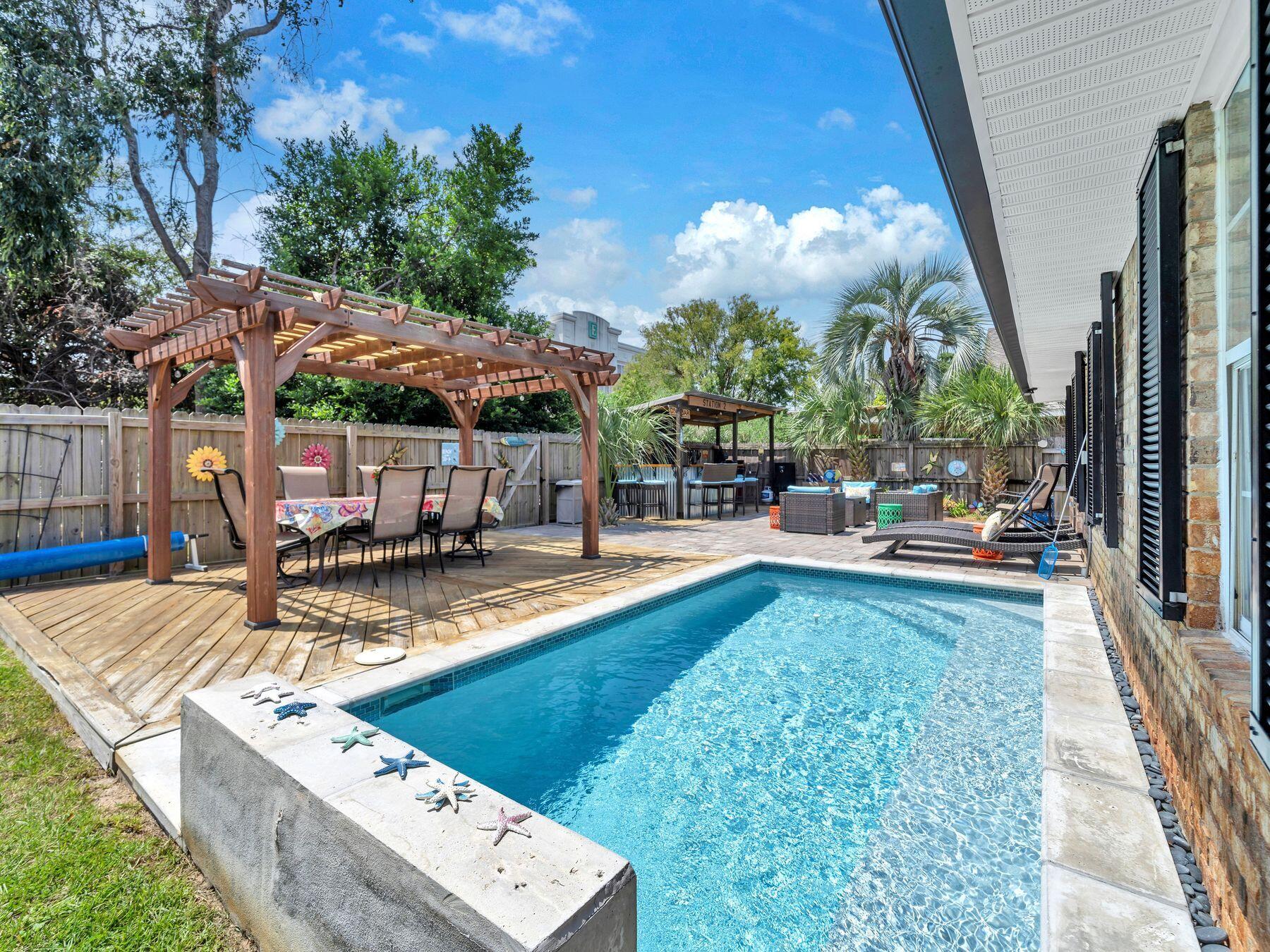 Windrift Dr, Miramar Beach, FL 32550