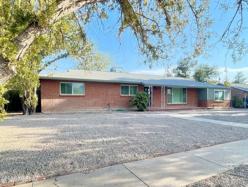 5622 E Copper St, Tucson, AZ, 85712-2207 | Card Image