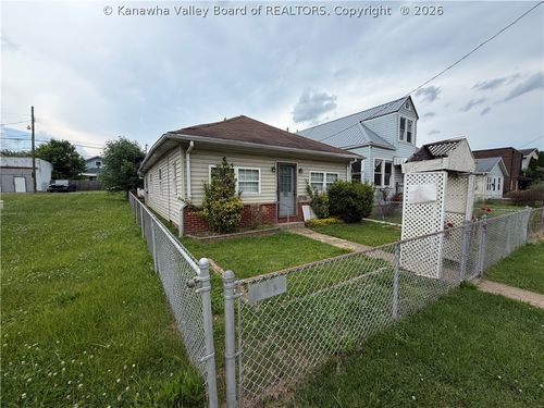 215 Dunbar Avenue, Dunbar, WV, 25064 | Card Image