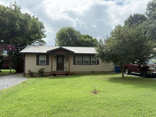 176 N Case Ave, Trenton, GA, 30752-2512 | Card Image