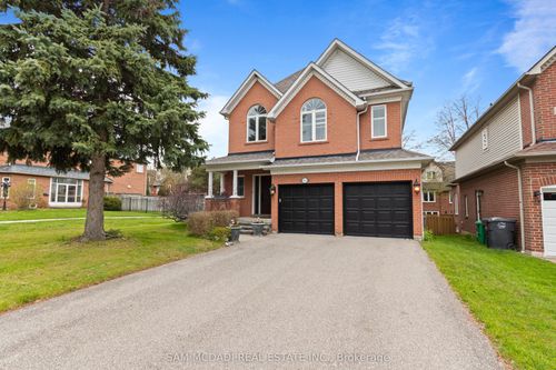 964 Queen St W, Mississauga, ON, L5H4J7 | Card Image