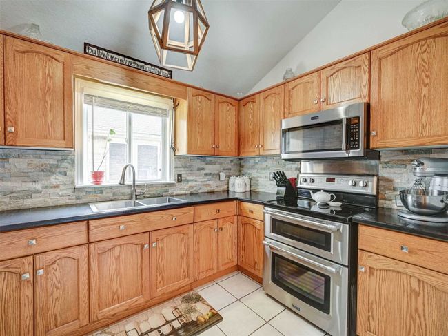 90 Bellamy Cres, House other with 3 bedrooms, 2 bathrooms and 3 parking in Fergus ON | Image 9