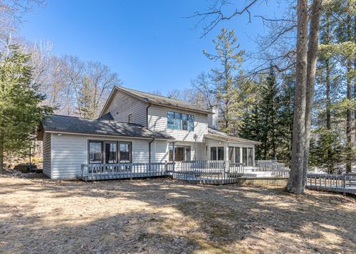 8425 Brunswick Rd, Minocqua, WI, 54548-9376 | Card Image