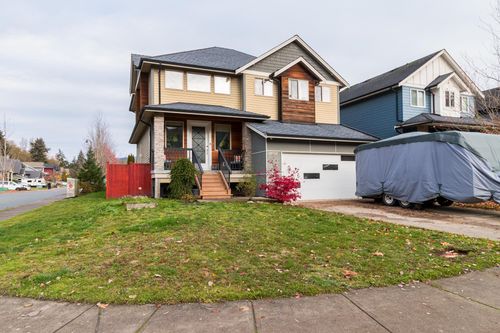 39010 Kingfisher Rd, Squamish, BC, V8B0S9 | Card Image