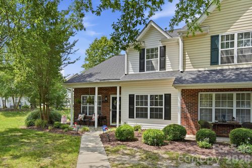 12446 Hennigan Place Ln, Charlotte, NC, 28214-1441 | Card Image