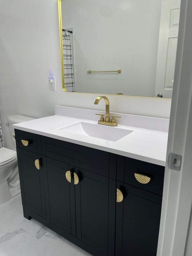 Main Bath | Image 26