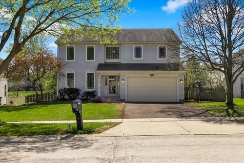 1421 Notting Hill Rd, Algonquin, IL, 60102-6004 | Card Image