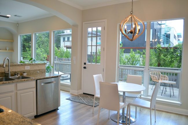 612 Twelve Oaks Ln, House other with 3 bedrooms, 3 bathrooms and 2 parking in Austin TX | Image 6