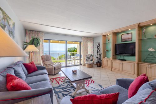 2-1133 W Ocean Dr, Key Colony Beach, FL, 33051 | Card Image