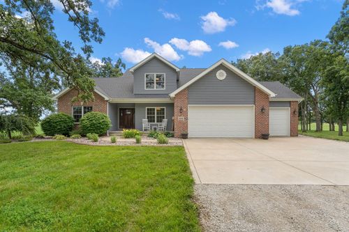 5017 E 129th Ave, Crown Point, IN, 46307-9008 | Card Image