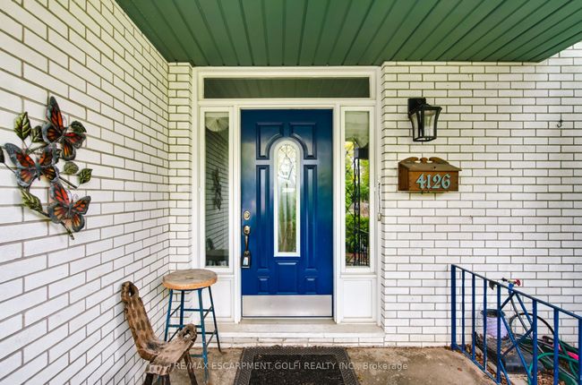 4126 London Crt, House other with 3 bedrooms, 3 bathrooms and 4 parking in Niagara Falls ON | Image 5