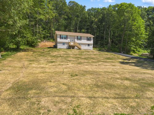 74 Brothers Rd, Poughquag, NY, 12570-5612 | Card Image