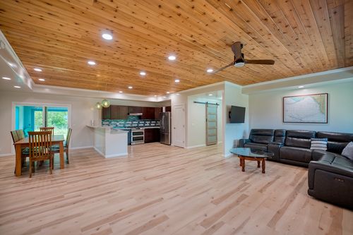 99-302 Maunanani Pl, Volcano, HI, 96785 | Card Image