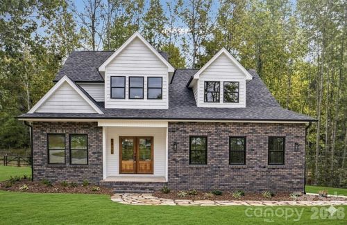 680 Autumnlight Dr, Salisbury, NC, 28147-8178 | Card Image