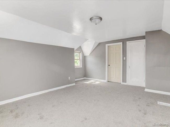 14219 Kilbourne St, House other with 3 bedrooms, 1 bathrooms and null parking in Detroit MI | Image 15