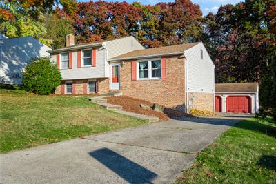 726 Skyview Drive, House other with 4 bedrooms, 1 bathrooms and 2 parking in Cranberry Twp PA | Image 1