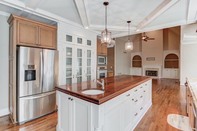 915 Circassian Ct, House other with 5 bedrooms, 5 bathrooms and 2 parking in Johns Creek GA | Image 19