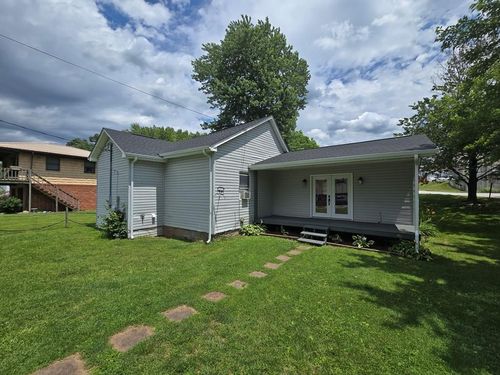 205 Railroad St, Glen Dale, WV, 26038 | Card Image