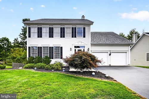 86 Chicory Ln, Pennington, NJ, 08534-5423 | Card Image