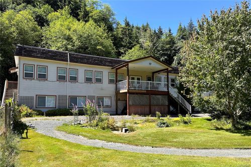 1165 Salmon Rd, Sayward, BC, V0P1R0 | Card Image