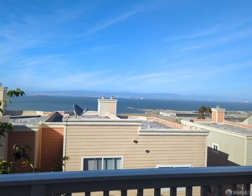 182 Jerrold Ave, San Francisco, CA, 94124-2958 | Card Image