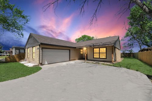 1133 Kingston Dr, Wharton, TX, 77488-5707 | Card Image