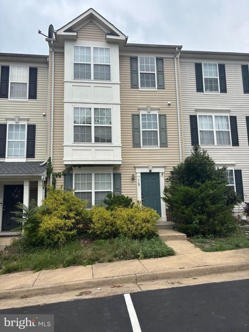 113 Cavalry Ct, STRASBURG, VA, 22657-2183 | Card Image