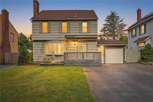53 Woodman Park, Rochester, NY, 14609-3842 | Card Image