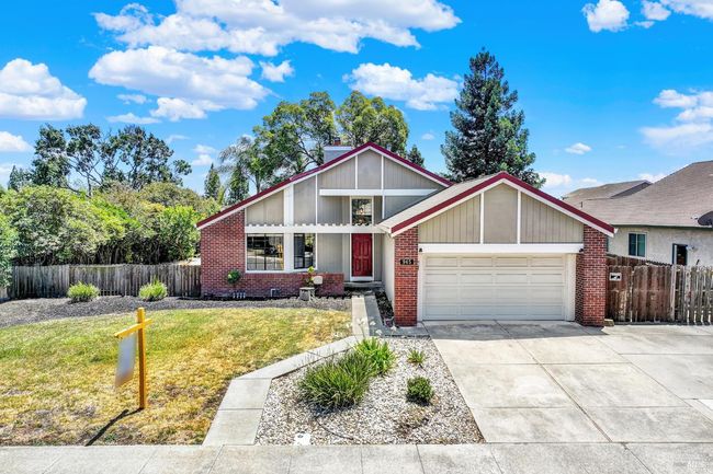 945 Hickory Avenue, House other with 3 bedrooms, 2 bathrooms and 2 parking in Fairfield CA | Image 4