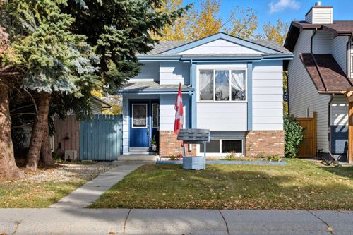 165 Sunvale Cres Se, Calgary, AB, T2X2P8 | Card Image