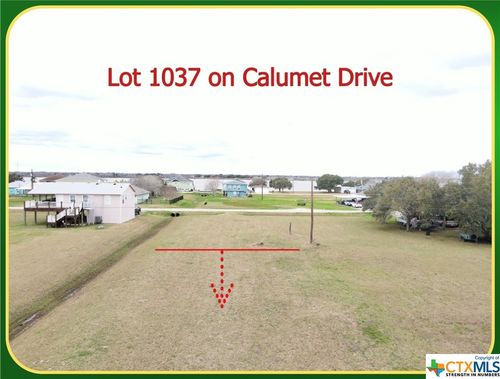 1037 Calumet Dr, Palacios, TX, 77465 | Card Image