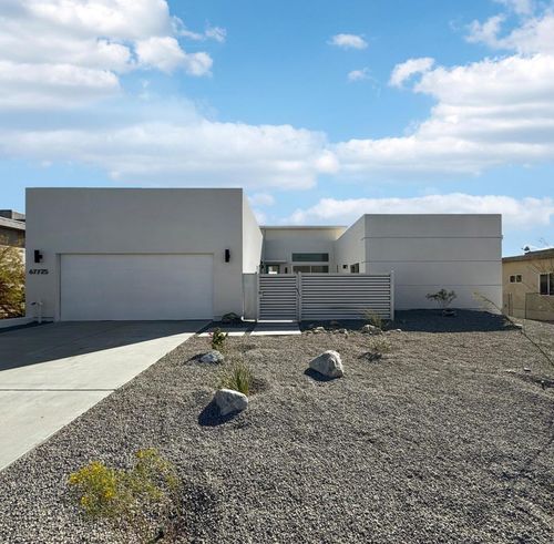 67725 Broken Arrow Ln, Desert Hot Springs, CA, 92241 | Card Image