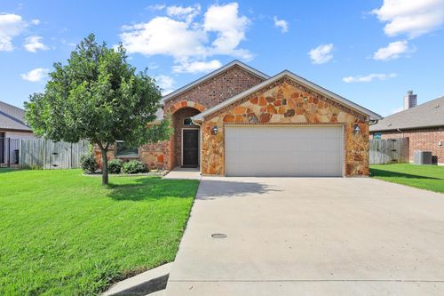 1208 Mary Ann Ct, Tioga, TX, 76271-1200 | Card Image