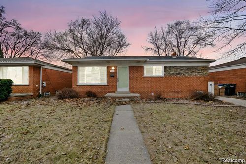 28419 Park Ct, Madison Heights, MI, 48071-3012 | Card Image