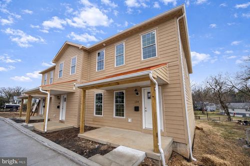 134 Haiti St, WARRENTON, VA, 20186-2906 | Card Image